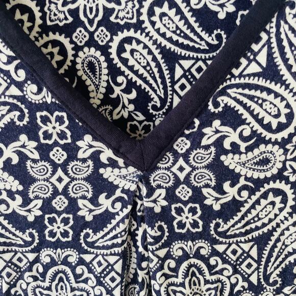 Simply Vera Vera Wang Knit V Neck scroll paisley top Size XXL - Picture 4 of 10